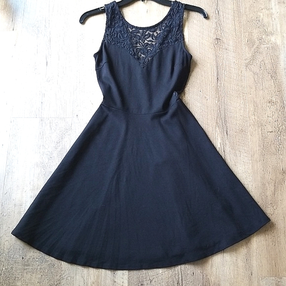 Soprano All Black Lace Skater Dress – Tank Top, High Neck, V-Back, Zipper